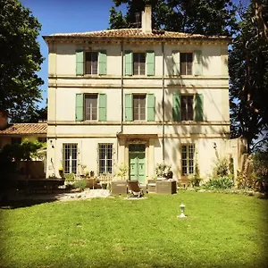 2* Couette-café Château Cornillon
